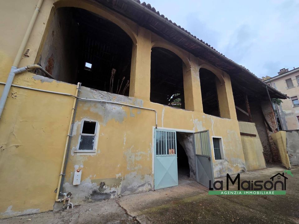 Landejendom i Santhia, Vercelli - foto 2