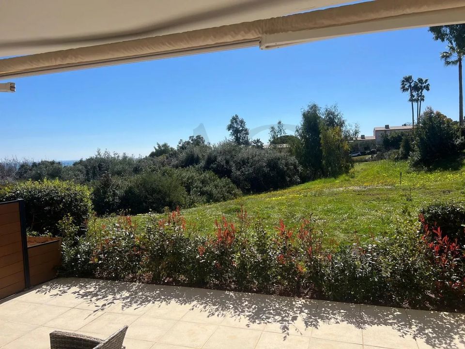 Lejlighed i Villeneuve-Loubet, Alpes-Maritimes - foto 1