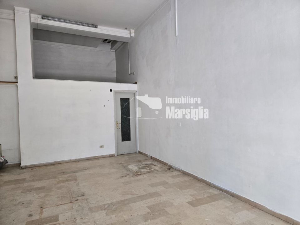Erhvervsejendom i Sanremo, Imperia - foto 3