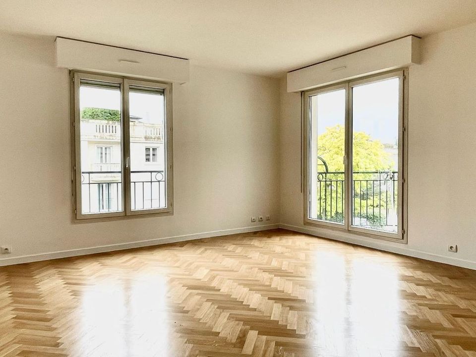 Apartment in Vaucresson, Hauts-de-Seine - photo 3
