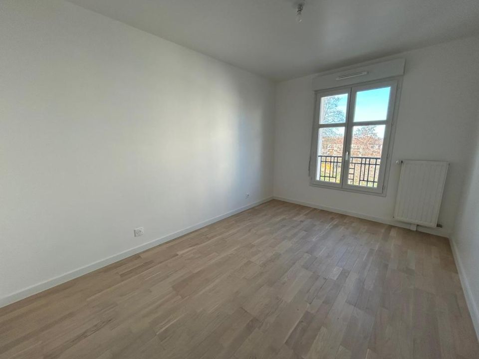Apartament a Blanc-Mesnil, Seine-Saint-Denis - foto 4