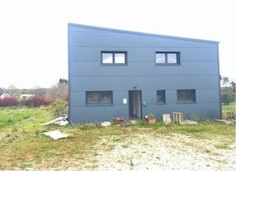 Erhvervsejendom i Cruguel, Morbihan - foto 1