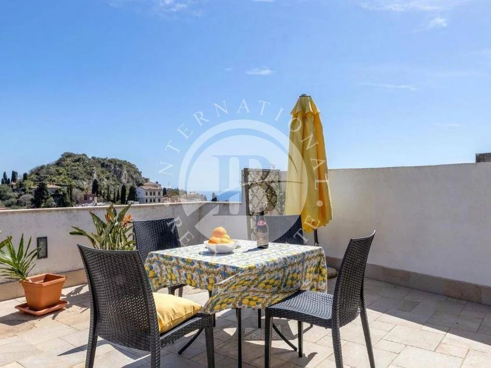 Villa i Taormina, Messina - foto 1