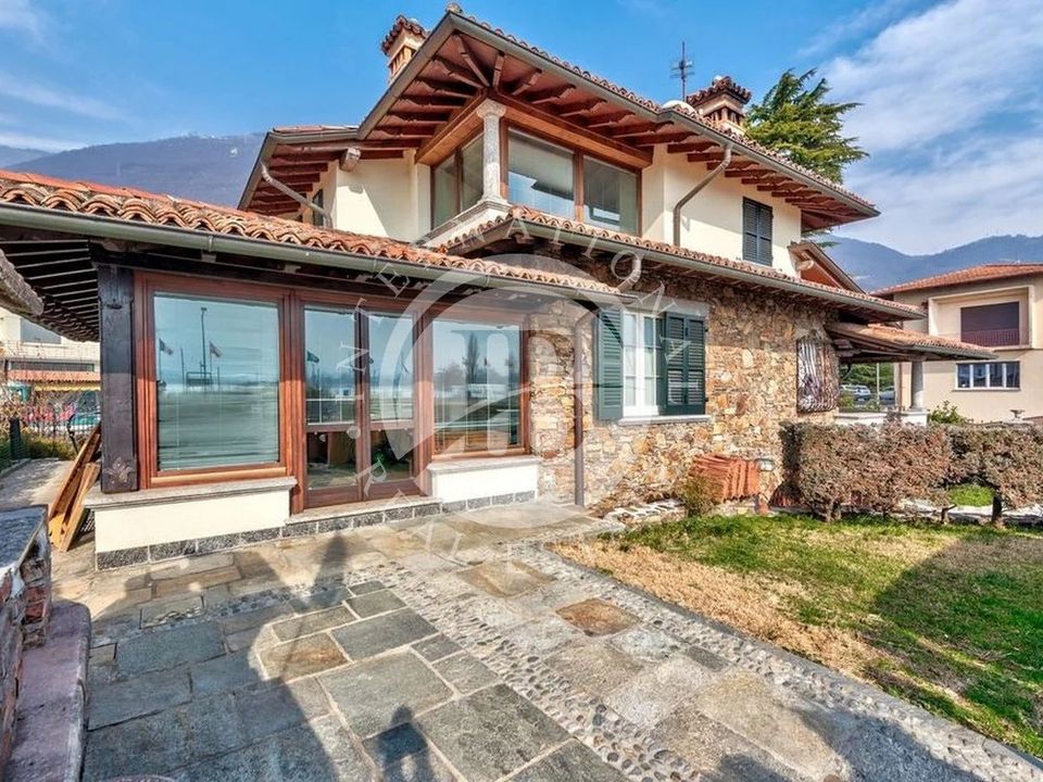 Villa a Gera, Como - foto 1