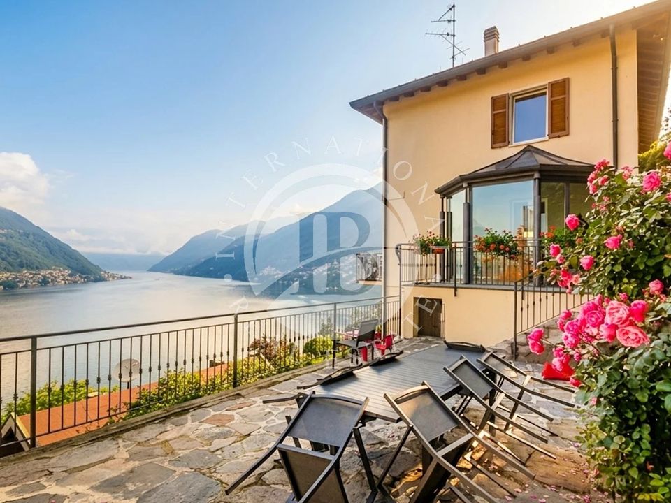 Villa i Faggeto Lario, Como - foto 1