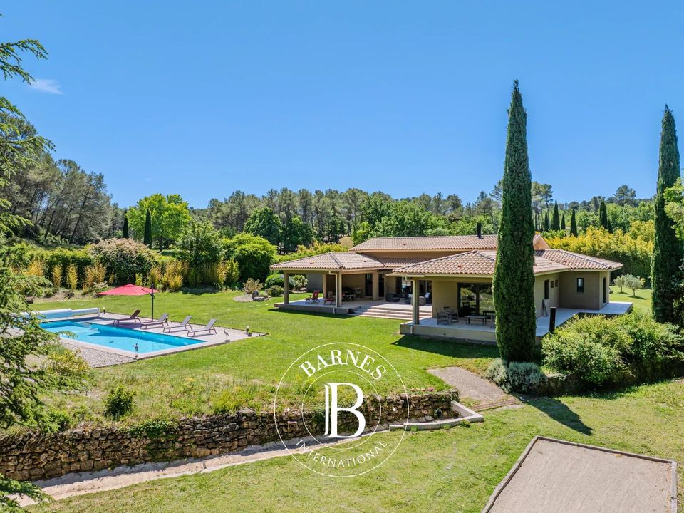 Villa i Aix-en-Provence, Bouches-du-Rhone - foto 1