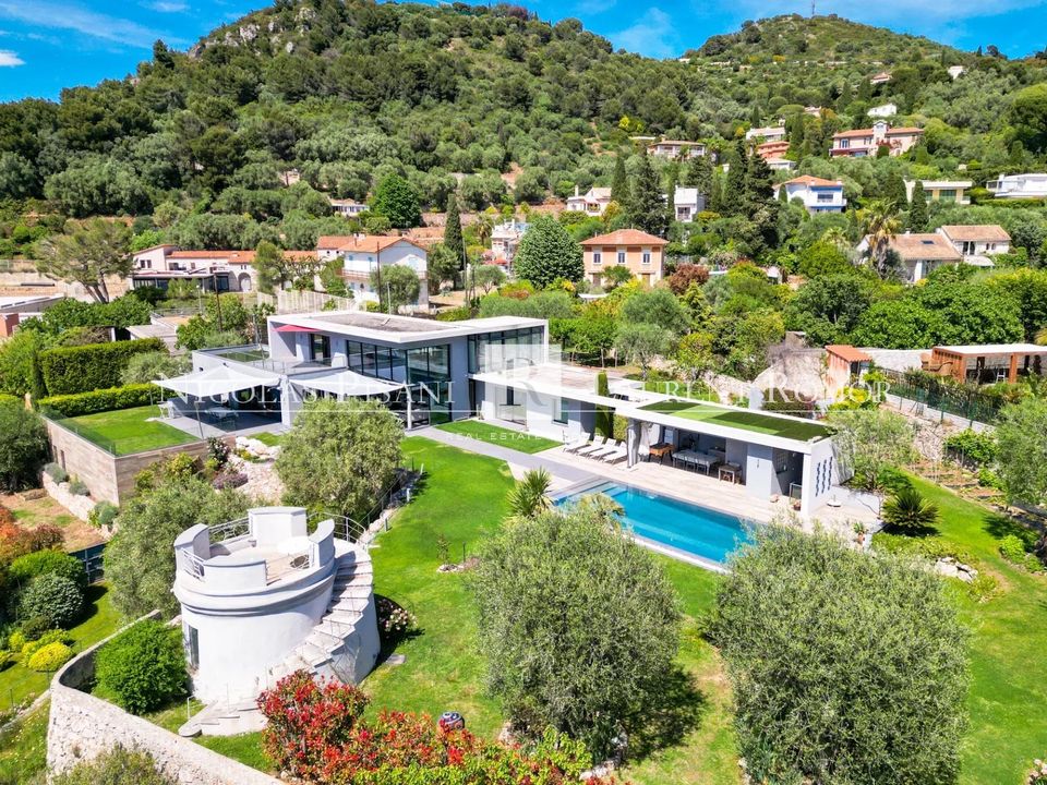 Villa i Nice, Alpes-Maritimes - foto 1