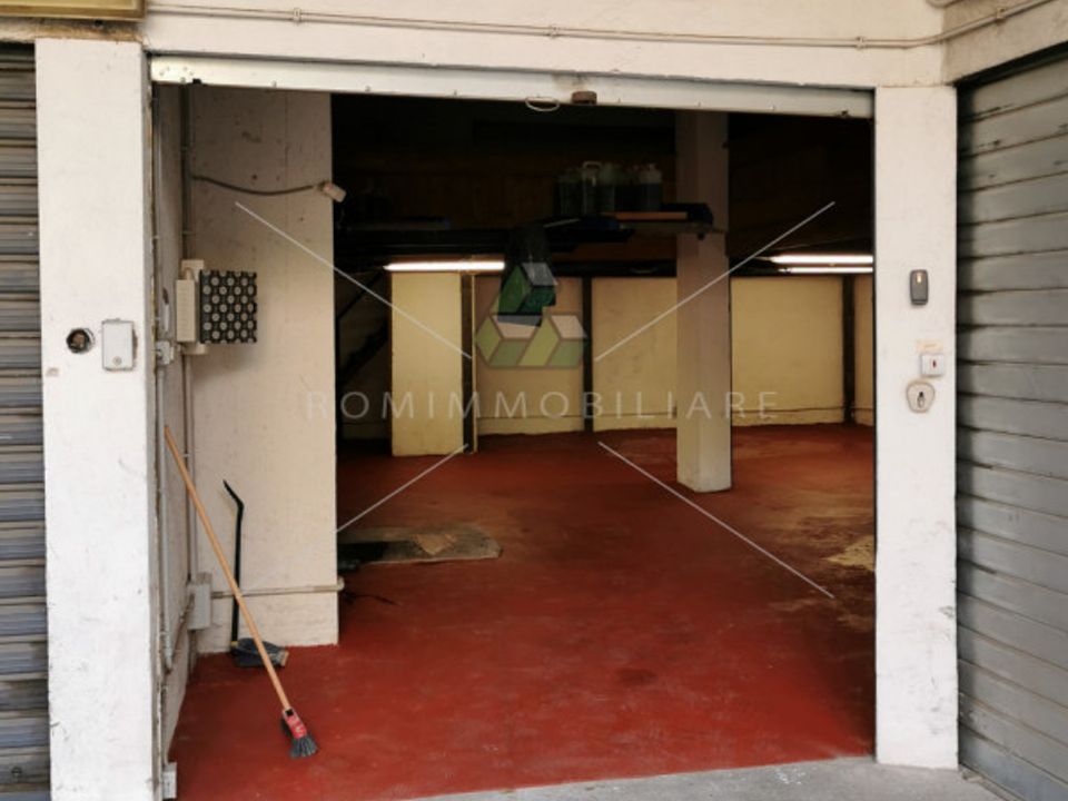 Garage i Rome, Rome - foto 4