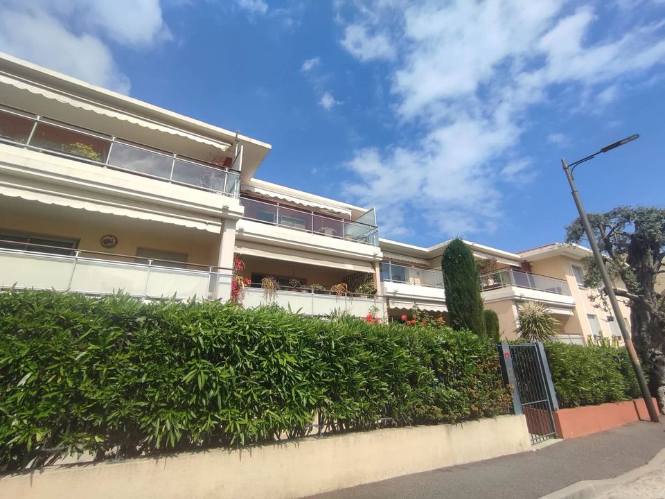 Lejlighed i Roquebrune-Cap-Martin, Alpes-Maritimes - foto 2