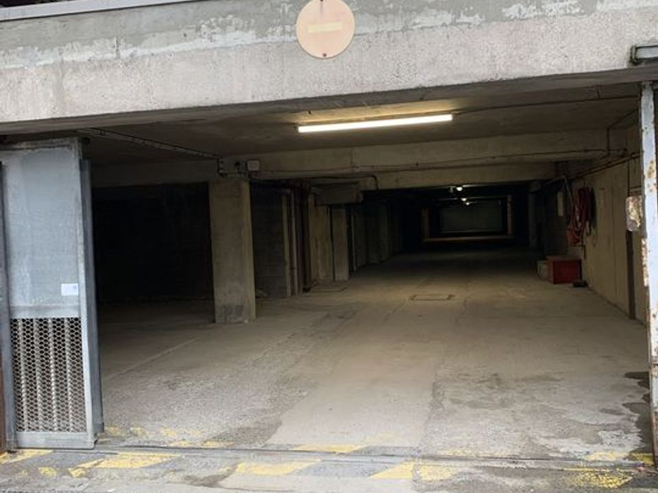Garage i La Rochelle, Charente-Maritime - foto 2