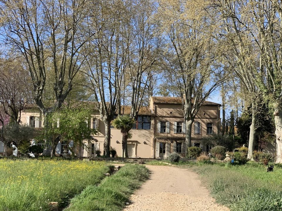 Villa i Raphele-les-Arles, Bouches-du-Rhone - foto 1