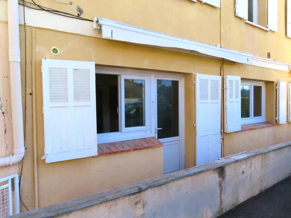 Lejlighed i Mandelieu-la-Napoule, Alpes-Maritimes - foto 1