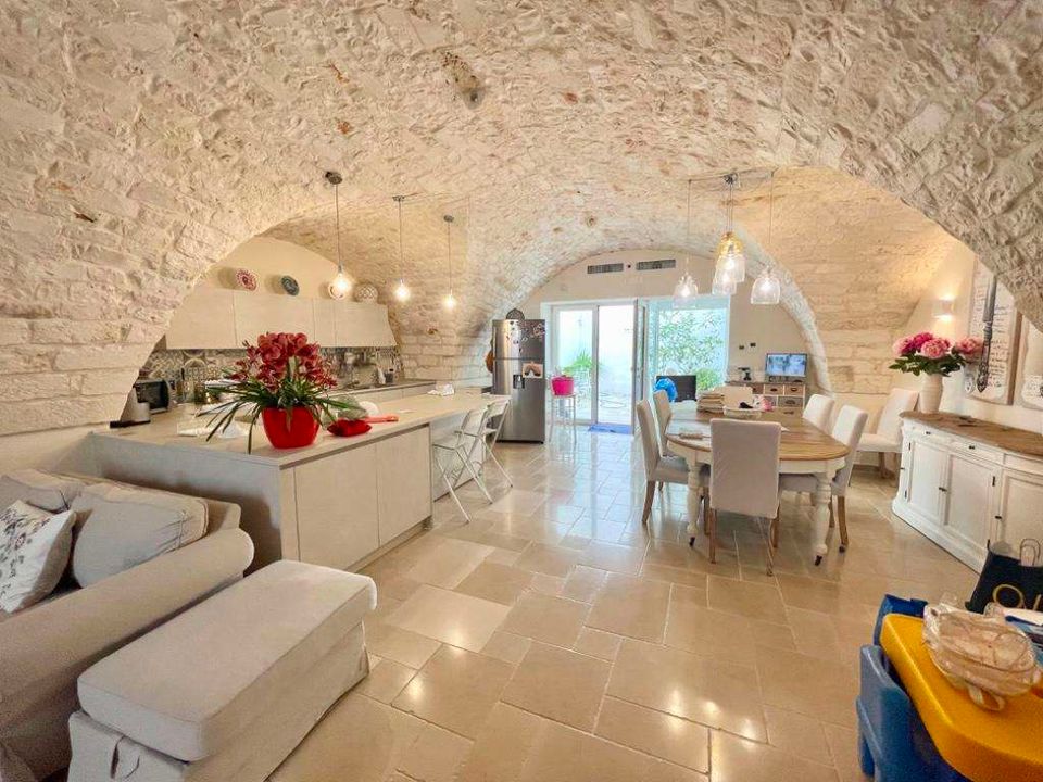 Byhus i Carovigno, Brindisi - foto 1