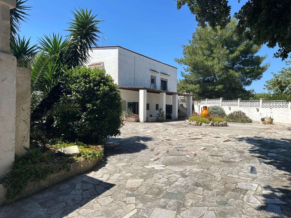 Villa i Ostuni, Brindisi - foto 1