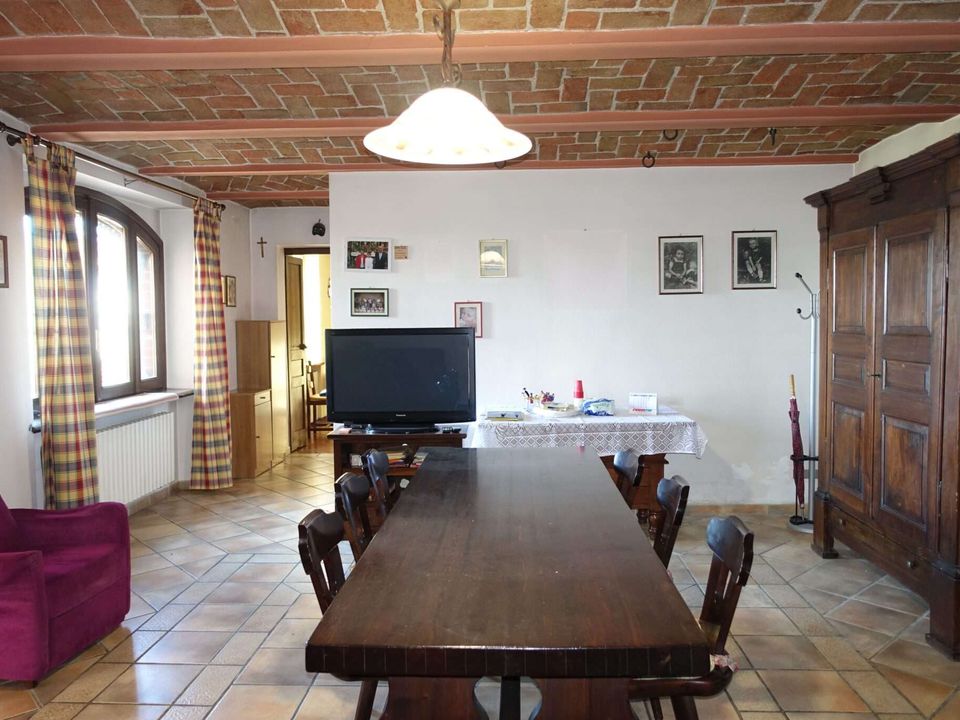Farm hus i Nizza Monferrato, Asti - foto 1