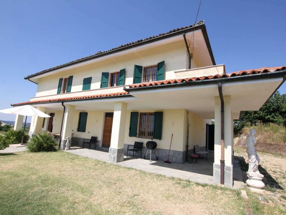 Farm hus i Nizza Monferrato, Asti - foto 2