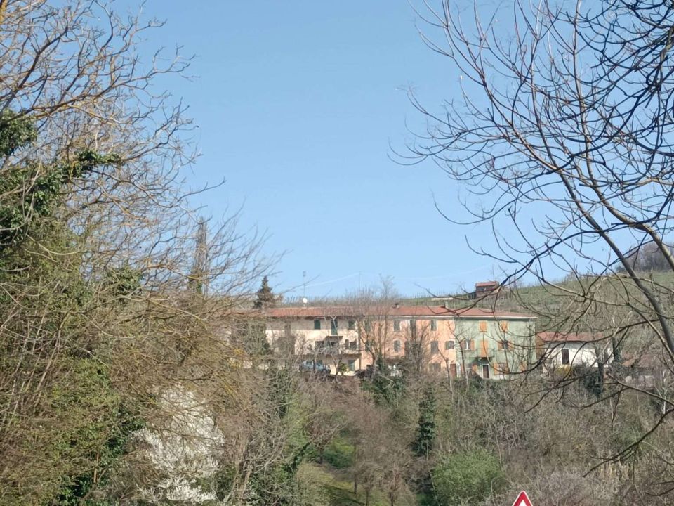 Farm hus i Alice Bel Colle, Alessandria - foto 2