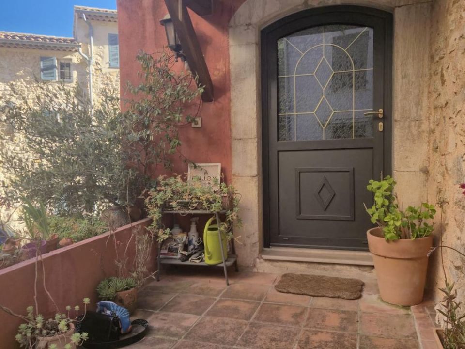 Landsbyhus i Grasse, Alpes-Maritimes - foto 1
