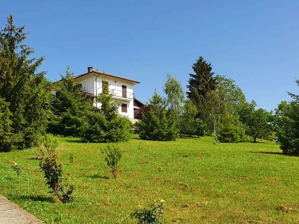 Villa i Acqui Terme, Alessandria - bilde 1