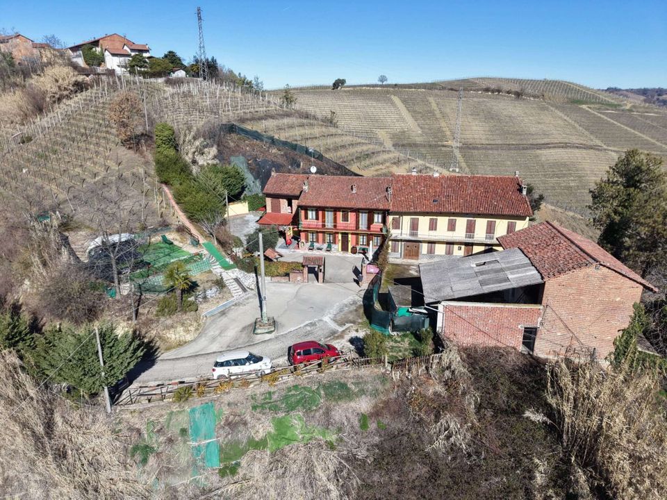 Casa de campo en Canale, Cuneo - foto 1