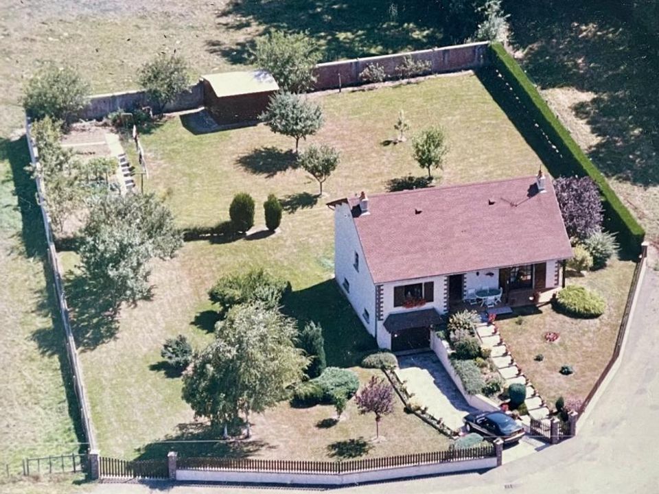 Villa i Dun-le-Palestel, Creuse - bilde 1