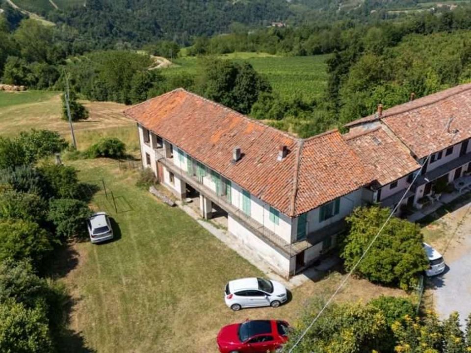 Farm hus i Roddino, Cuneo - foto 1