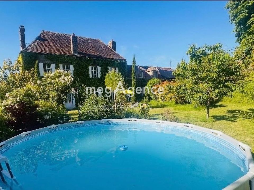 Villa i Plessis-Saint-Jean, Yonne - bilde 1
