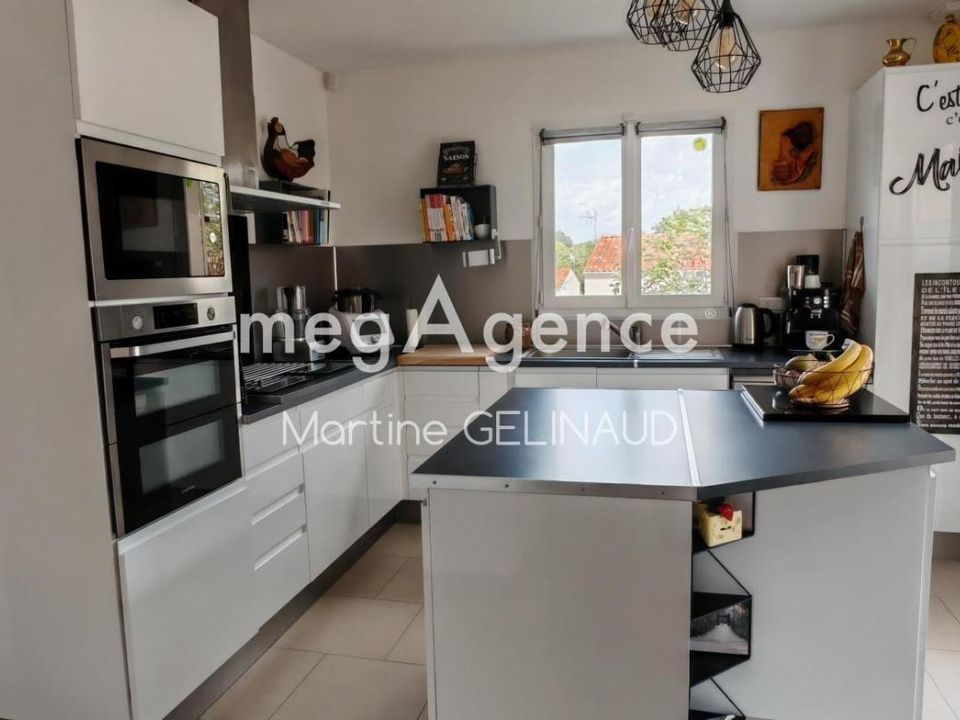 Villa i Saint-Georges-des-Coteaux, Charente-Maritime - foto 2