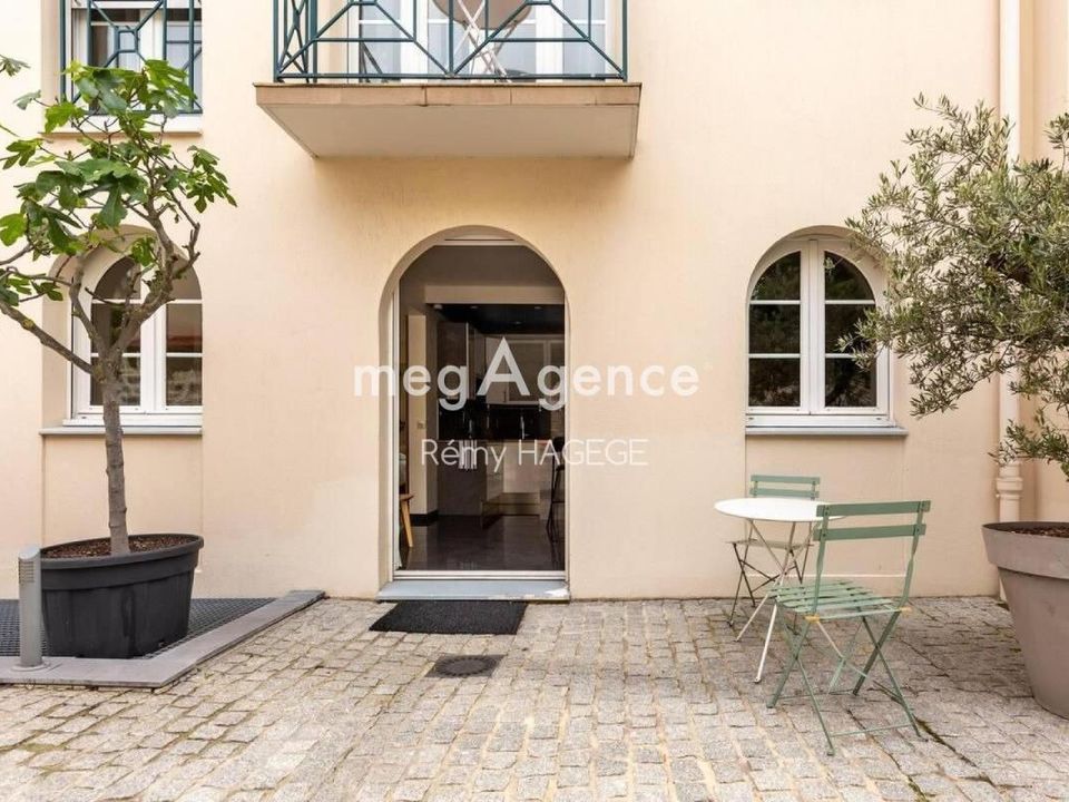 Lejlighed i La Garenne-Colombes, Hauts-de-Seine - foto 1