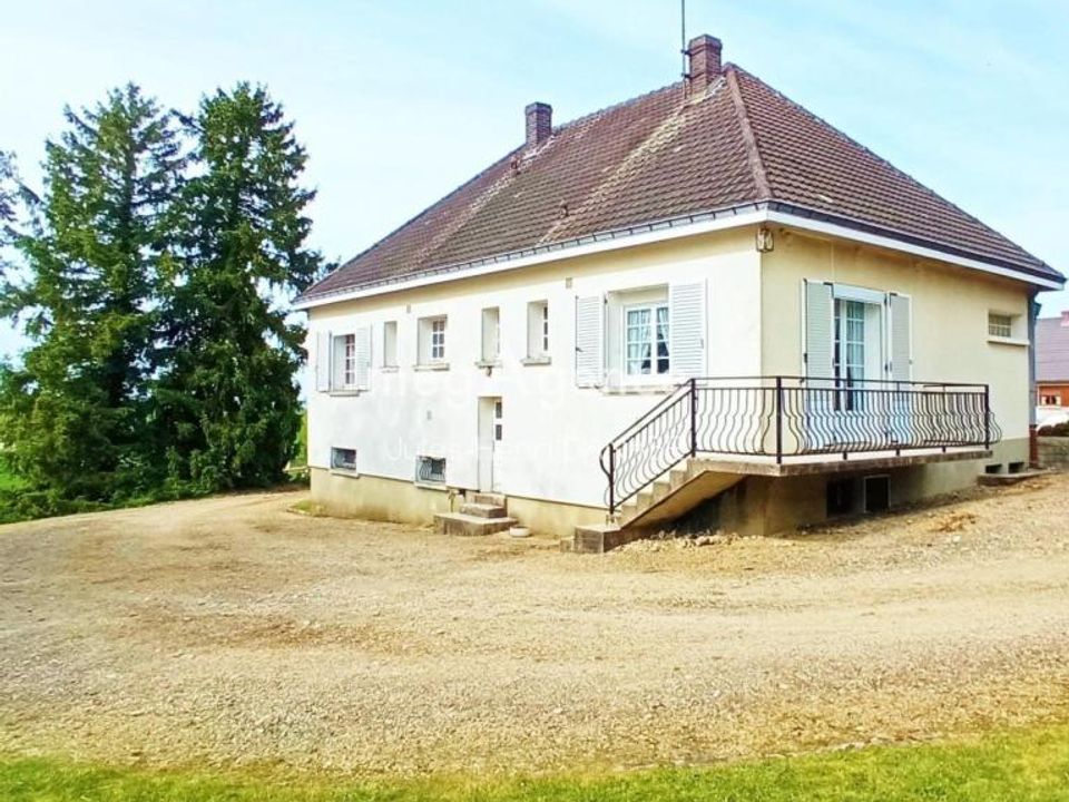 Villa i Pont-sur-Yonne, Yonne - foto 1