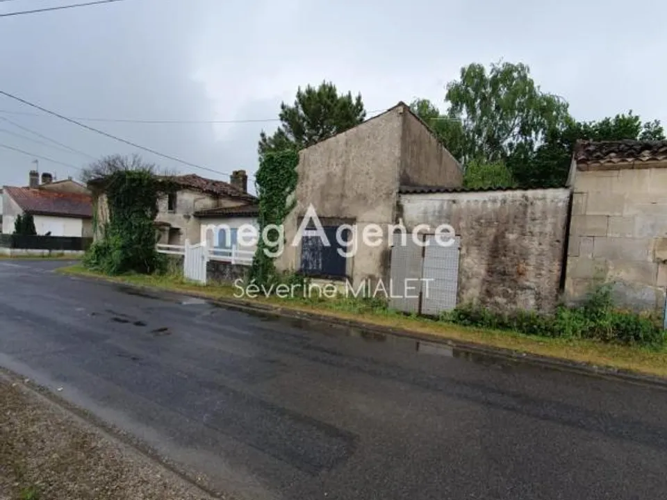 Villa i Mainxe-Gondeville, Charente - foto 1