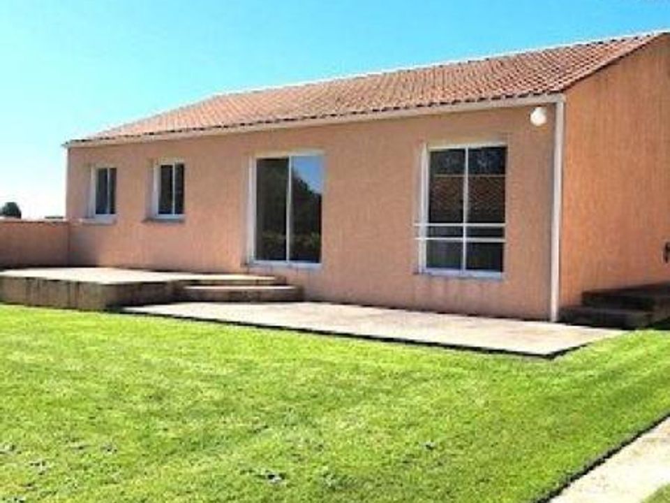 Villa i Saint-Pierre-la-Noue, Charente-Maritime - foto 1