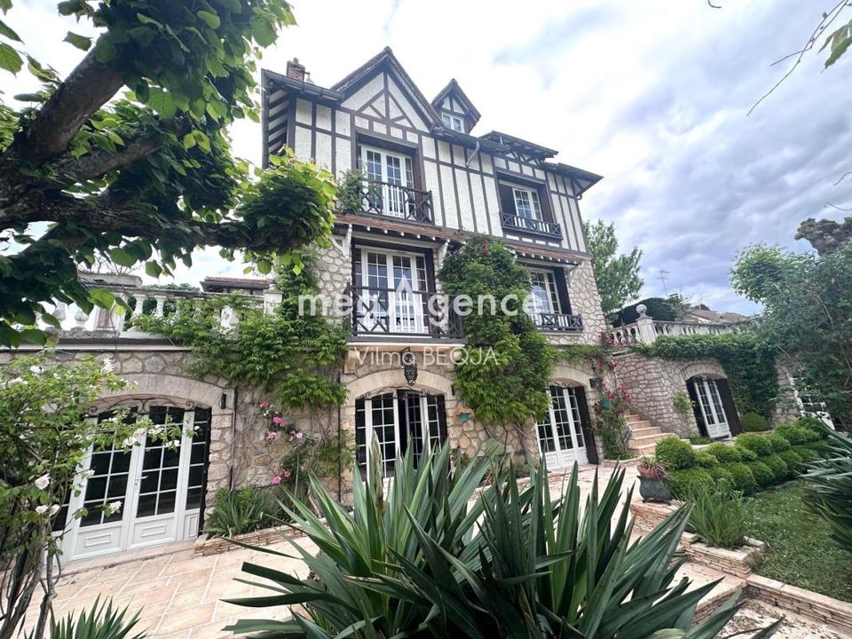 Villa in Misy-sur-Yonne, Seine-et-Marne - foto 3