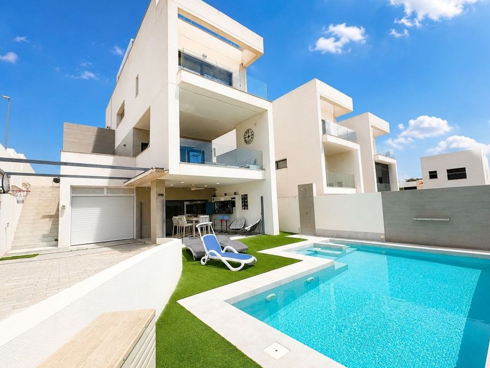 Villa i Benijofar, Alicante - foto 1