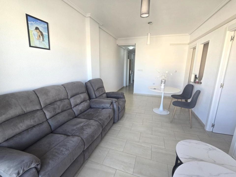 Lejlighed i Torrevieja, Alicante - foto 4