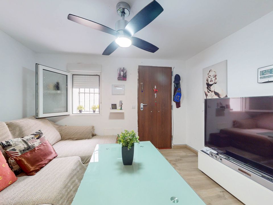 Casa unifamiliar a Alozaina, Malaga - foto 1