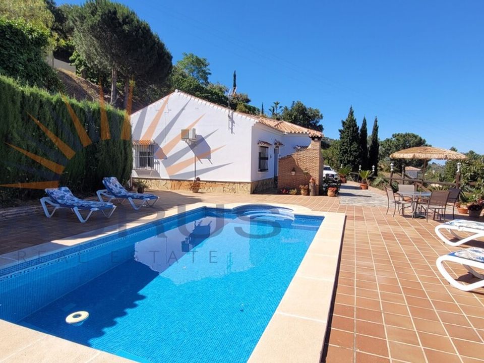 Villa i Sayalonga, Malaga - foto 1