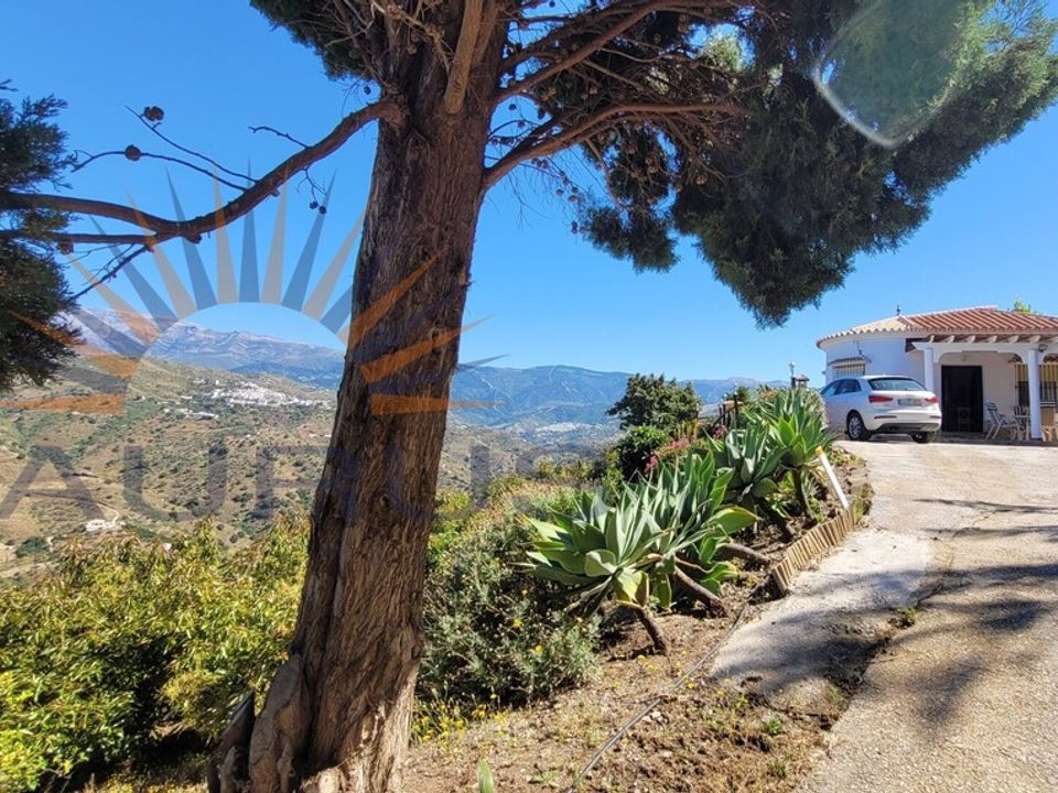 Villa i Sayalonga, Malaga - foto 4