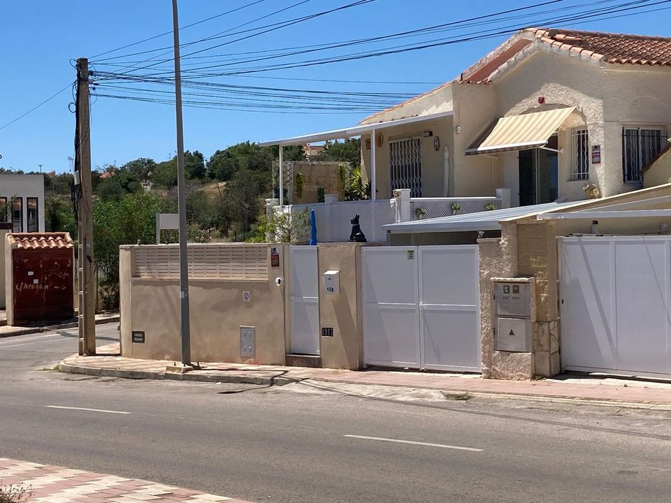 Villa i La Marina, Alicante - foto 1
