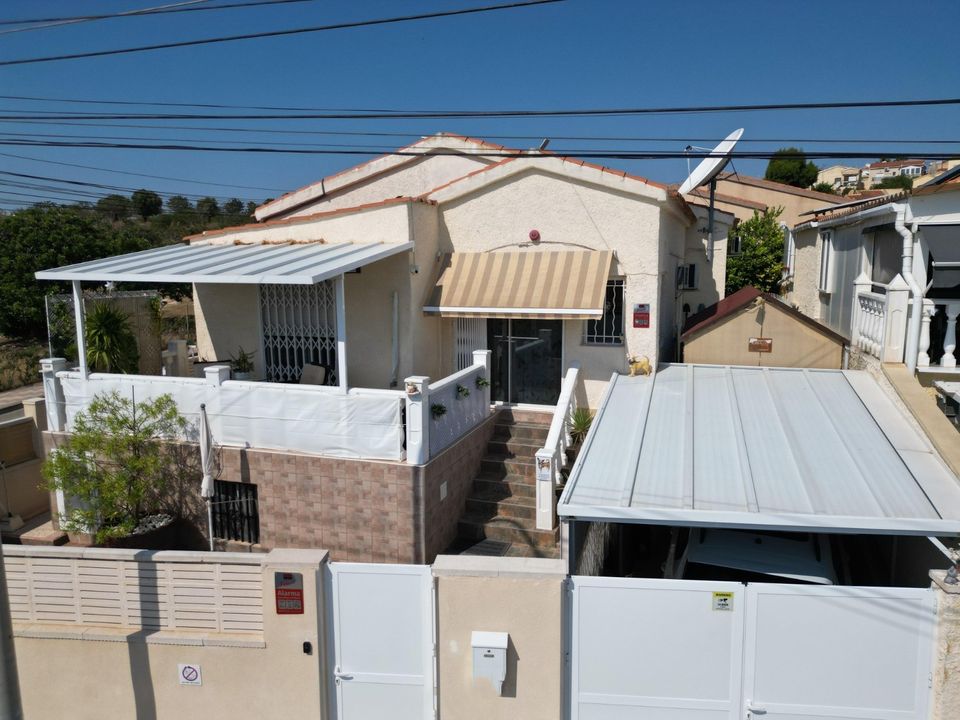 Villa i La Marina, Alicante - foto 1