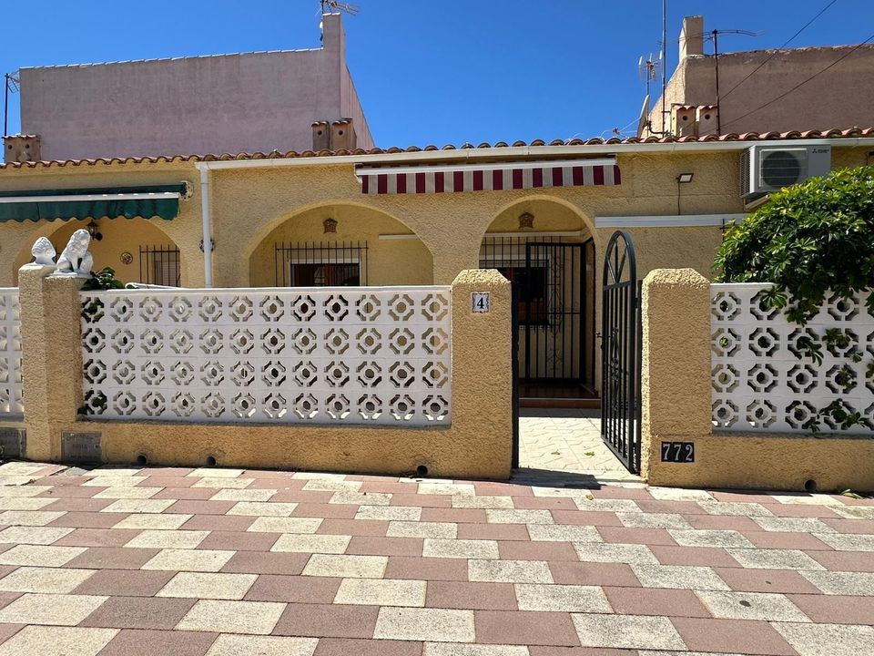 Byhus i La Marina, Alicante - foto 1