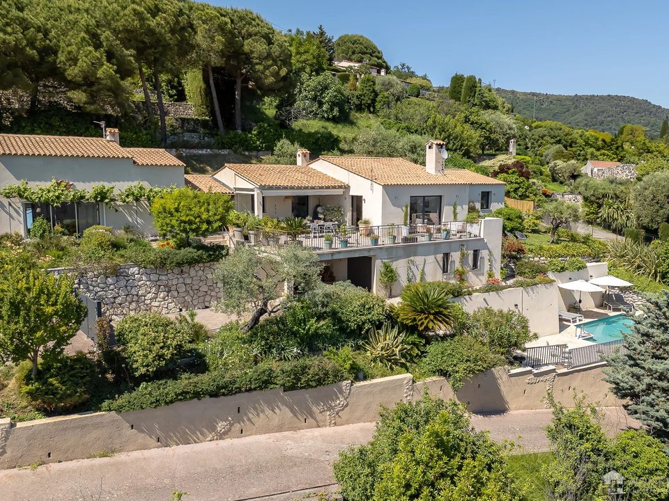 Villa i Tourrettes-sur-Loup, Alpes-Maritimes - foto 2
