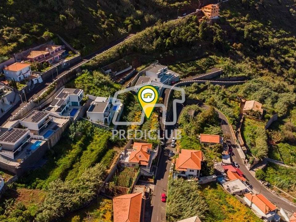 Helårsgrund i Calheta, Madeira - foto 4