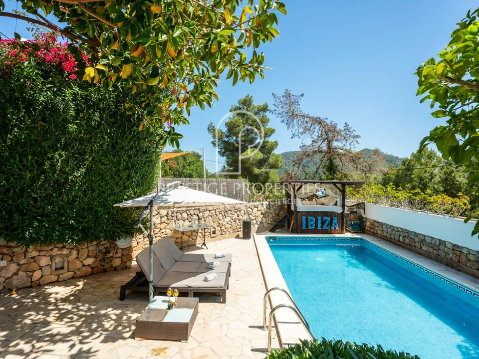 Villa i Playa De Cala Llonga, Ibiza - foto 1