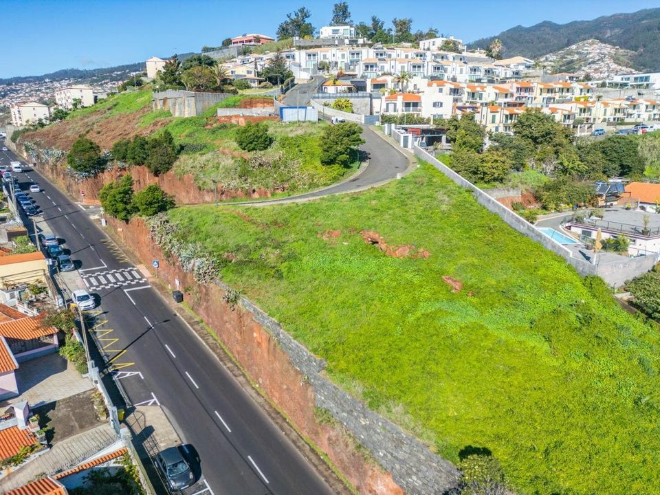 Helårsgrund i Funchal, Madeira - foto 2