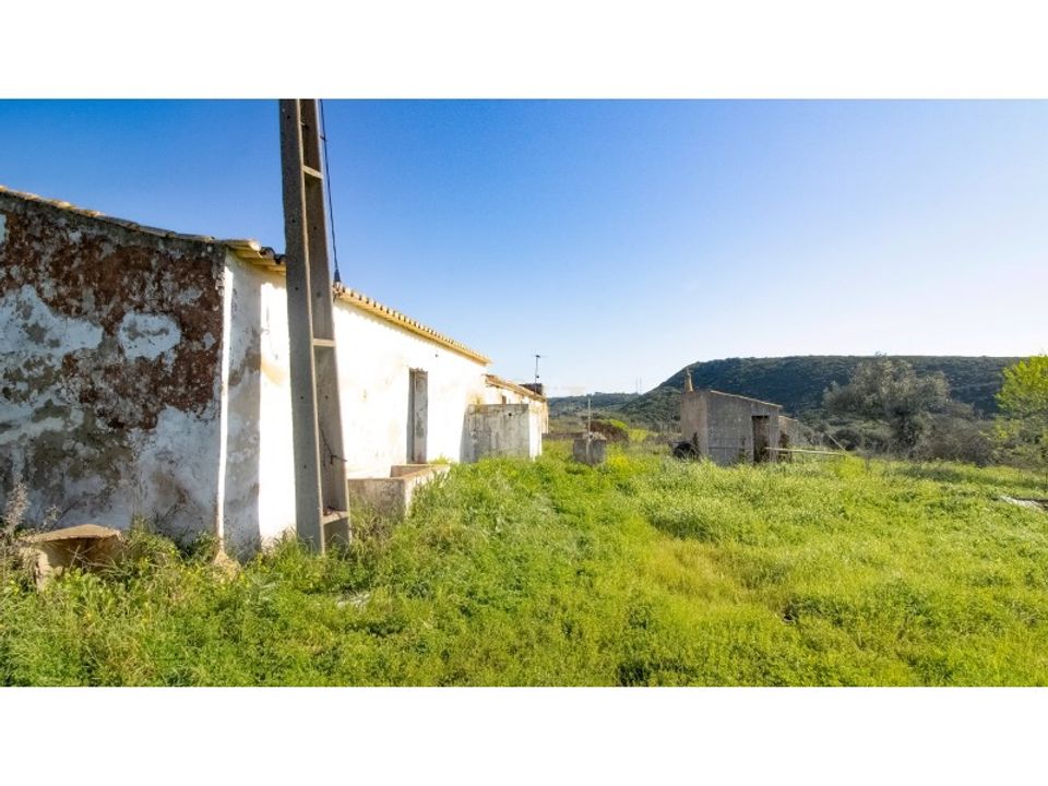 Helårsgrund i Bensafrim, Faro - foto 1