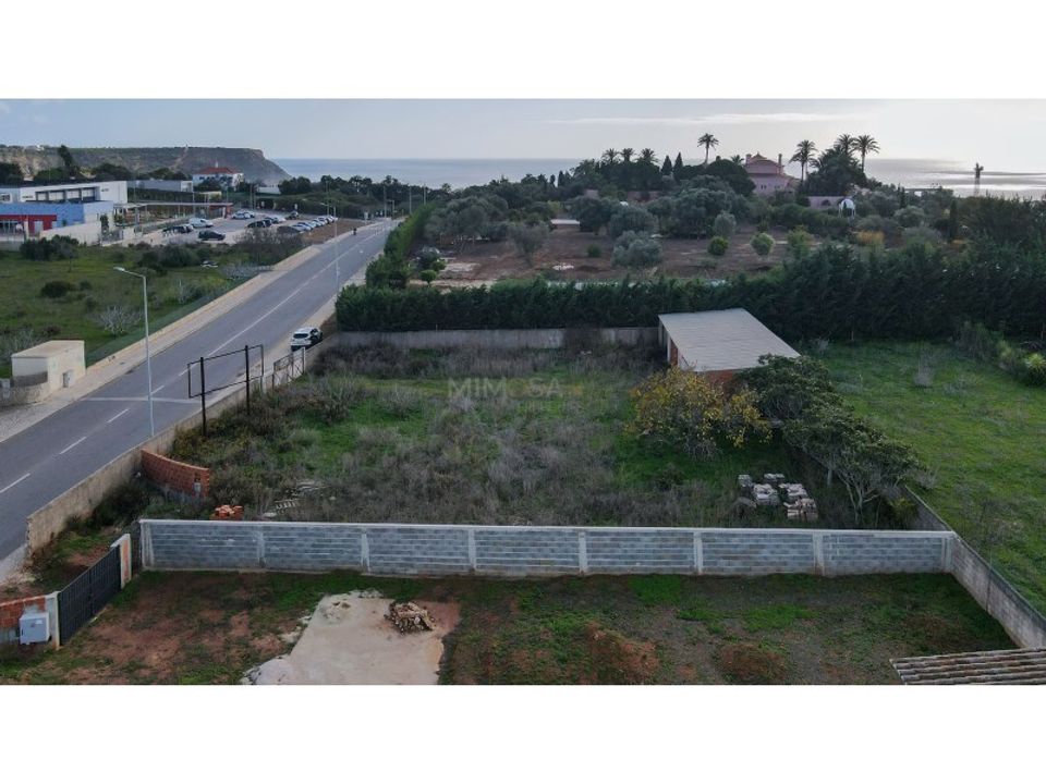 Terra a Luz, Faro - foto 1