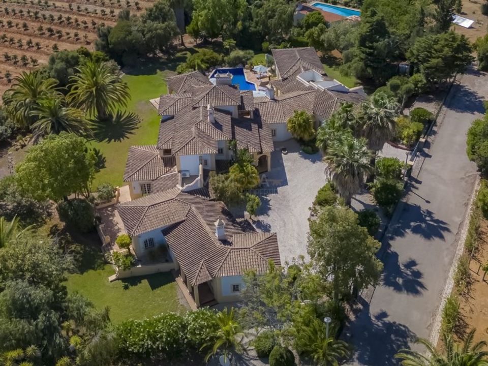 Villa i Mexilhoeira Grande, Faro - foto 2