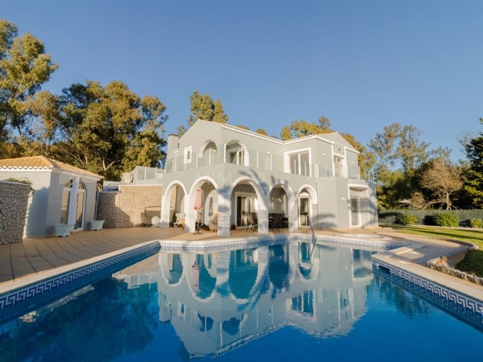 Villa a Alvor, Faro - foto 1
