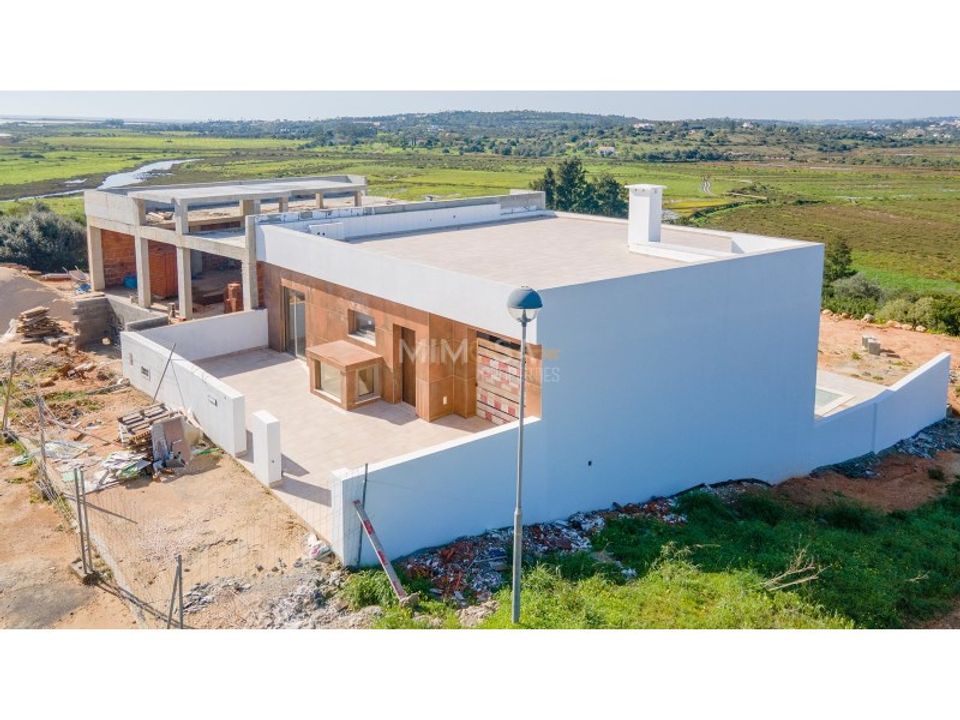 Villa i Mexilhoeira Grande, Faro - foto 4